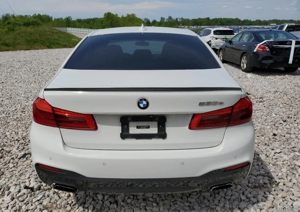 BMW Seria 5 cena 84000 przebieg: 133524, rok produkcji 2018 z Drezdenko małe 56